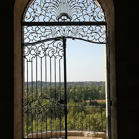 La Camiranaise Guest house *