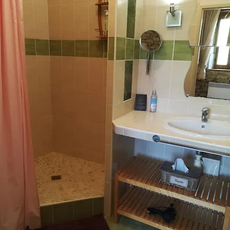 La Camiranaise Guest house *